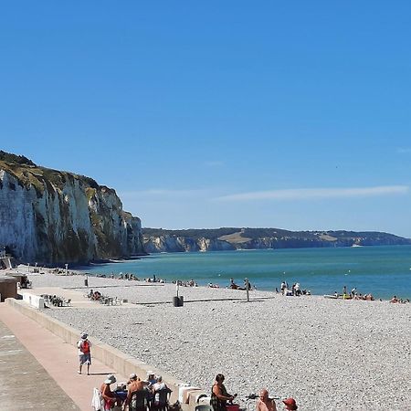 Rez-De-Chaussee De Plain-Pied Avec Parking Prive Au Centre Ville Dieppe Extérieur photo